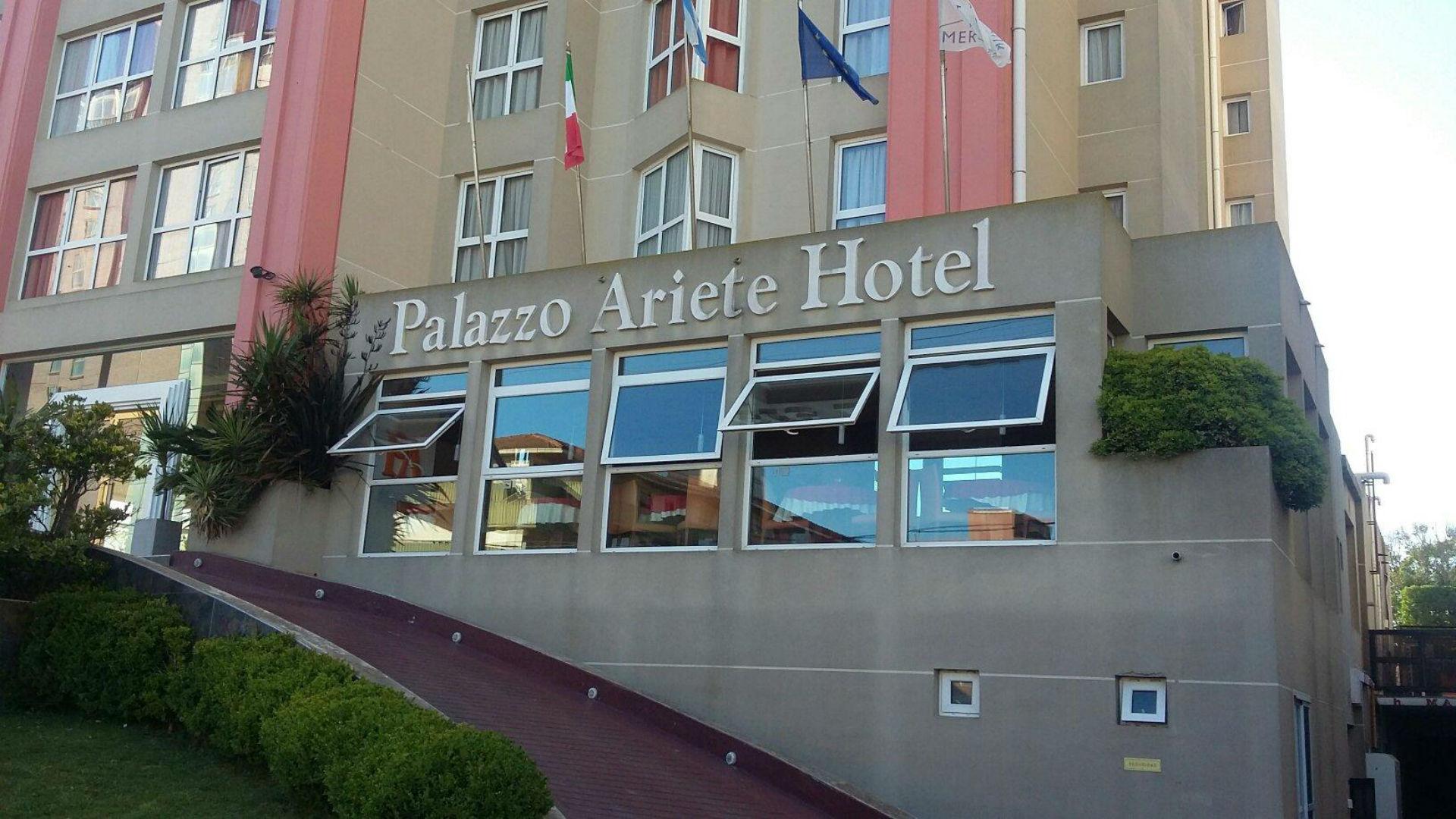 Bagu Palazzo Ariete Hotel Villa Gesell Exterior foto